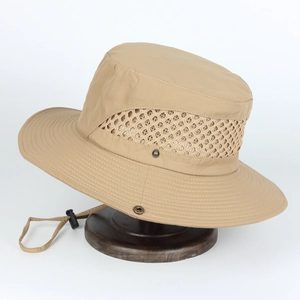 Chapeau de soleil kaki pour homme avec mesh respirant et mentonnière réglable pour rando