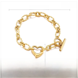 Detailed size specifications of golden stainless steel heart bracelet with OT toggle clasp