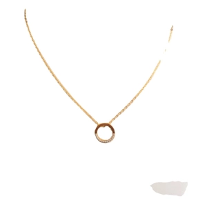 Collier halo doré minimaliste pour femme avec cercle géométrique pavé de cristaux