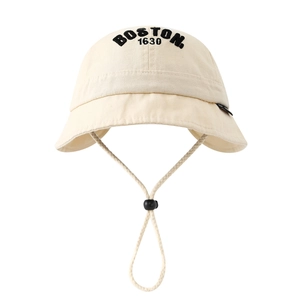 Sombrero de pescador para niños blanco roto con bordado Boston y cordón ajustable