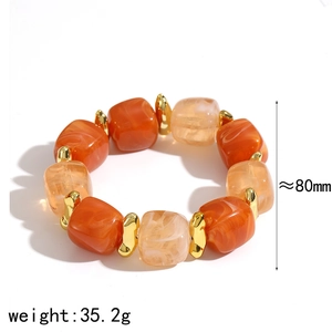 Retro resin beaded elastic bracelet with orange marble texture and gold metal spacers