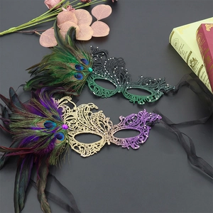 Elegant masquerade lace mask set with peacock feathers and gems for Halloween party