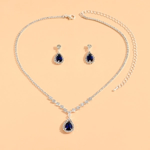 Detail of blue waterdrop zircon necklace and earrings set with silver-plated claw chain