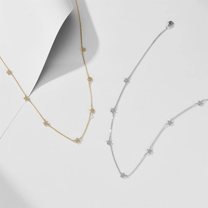 Minimalist S925 sterling silver star pendant necklace in gold and silver finishes
