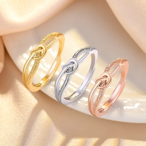 Three twisted knot rings in gold, silver and rose gold finishes made of S925 sterling silver