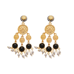 Boucles d'oreilles vintage dorées avec pierres noires et glands de perles chics