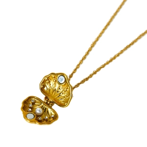 18K gold plated shell locket necklace with zircon and pearl charm for women