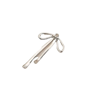 Elegant 18K gold-plated bow-shaped metal hair clip with a sleek silver finish