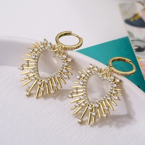 Copper Heart Drop Earrings 18K Gold Plated Zircon Starburst Fashion Jewelry For Women Elegant Oversized Style
