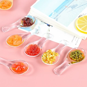 Lot de 6 mini cuillères en ABS transparent pour nourriture de poupée et décors DIY