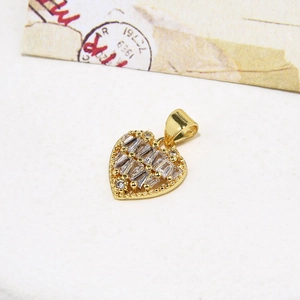 Gold heart pendant necklace with micro-p镶嵌 zircon on a vintage paper background