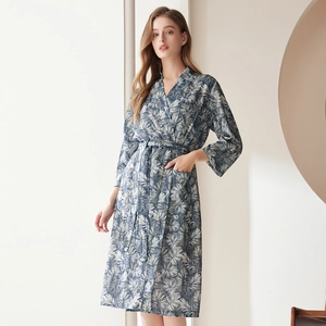 Women's palm leaf print robe with waist belt and side pockets in blue and white colors