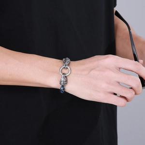 Men's stainless steel imperial chain bracelet with double lion heads in antique silver finish