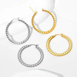 Twisted hoop earrings in gold and silver finish, minimalist stainless steel jewelry