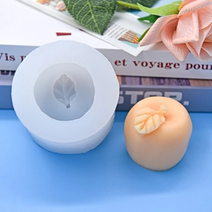 Apple shaped silicone mold for DIY baking and handmade candle with leaf texture