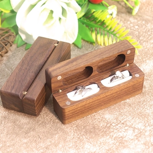 Walnut Wood Ring Case Natural Grain Magnetic Closure Portable Jewelry Organizer For Wedding Proposal Engagement Ceremony