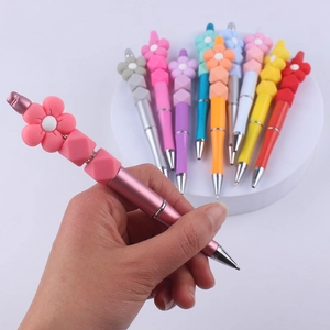 Pink DIY silicone floral beaded ballpoint pen set with colorful assorted plastic pens