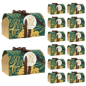 Europäische smaragdgrüne Bonbonschachtel mit Goldfolienblattmuster und braunem Band