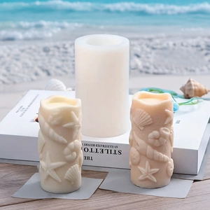 Detailed marine relief candle mold showing seashell and starfish patterns on silicone