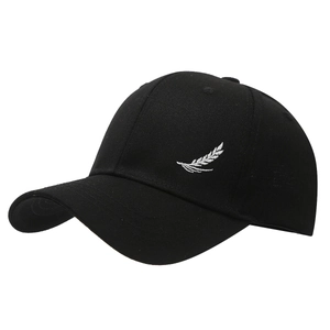 Klassische schwarze Baseballkappe mit weißer Weizenstickerei an der Seite für den Sonnenschutz