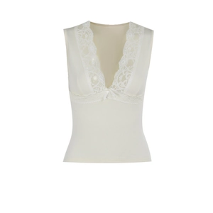 Sleeveless V-neck rib-knit top in off-white with delicate lace trim and bow detail