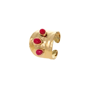 French vintage wide gold ring with pleated texture and three red natural oval gemstones