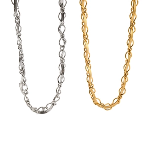 Intertwined double chain necklace with snake and twisted design in gold and silver finish