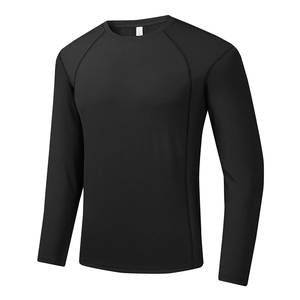 T-shirt de sport noir à manches longues en tissu respirant avec manches raglan