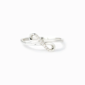 Anello infinito minimalista in argento sterling 925 con pavé di zirconi scintillanti