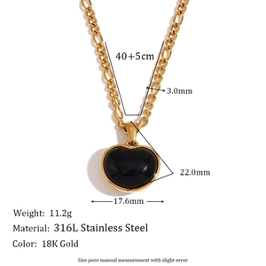 18K vergoldete Edelstahlkette mit schwarzem Achat-Herzanhänger und Figaro-Gliederkette