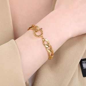 Golden stainless steel Cuban chain bracelet with circular OT toggle clasp for men and women