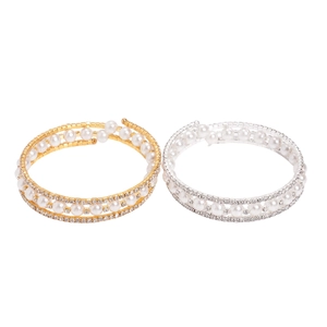Elegant three-layer wrap bracelet with imitation pearls and rhinestones in gold and silver