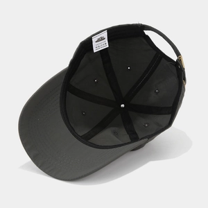 Deep gray outdoor sports golf cap featuring 100% cotton inner lining and metal buckle