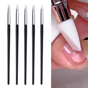 Fünfteiliges Nagelkunst-Silikonpinsel-Set mit weichen Spitzen zum Schnitzen und Prägen