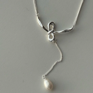 925 Sterling Silver Bow Knot Necklace With Droplet Freshwater Pearl Elegant Clavicle Chain For Women Ins Style Jewelry