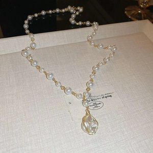 Baroque Y-shaped 14K gold plated necklace with freshwater pearls and large pendant