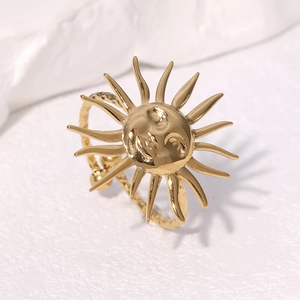 Bague ouverte ajustable en acier inoxydable doré 18 carats avec motif de soleil