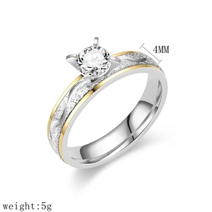 Elegant 4mm two-tone titanium ring with frosted texture and a center zircon stone