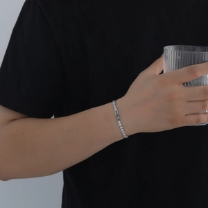 Bracelet tennis pour hommes et femmes en acier titane argenté avec zircons cubiques brillants