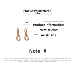 Spécifications de taille des boucles d'oreilles dorées texturées, dimensions 3x1cm