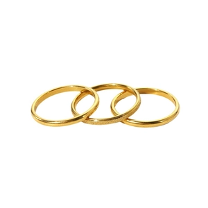 Three-piece set of minimalist 18k gold-plated stainless steel rings with sandblasted finish