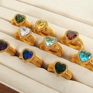 Heart Gemstone Ring Stainless Steel Gold Plated Textured Ribbon Band Zircon Halo Fashion Jewelry For Women Elegant