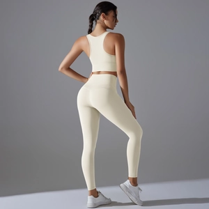 Cremeweißes zweiteiliges Yoga-Set mit Racerback-Sport-BH und High-Waist-Gym-Leggings