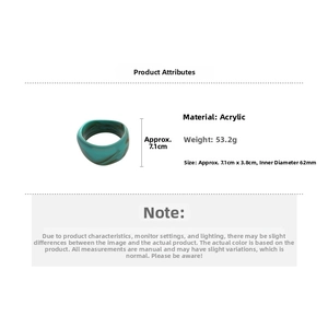 Irregular resin bangle with marble texture showing 7.1cm outer diameter and 3.8cm width