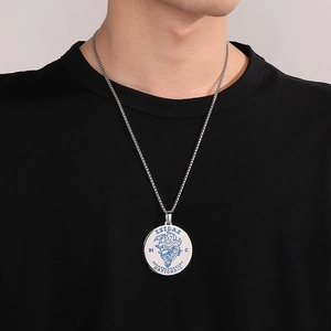 Hip hop punk round pendant necklace with blue motorcycle biker engraving for men