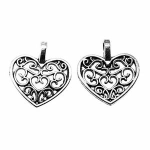 Silver heart-shaped zinc alloy pendants with hollow filigree patterns for DIY jewelry