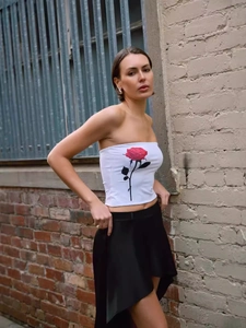 Women Rose Flower Print Tube Top Sexy Strapless Slim Fit Crop Bandeau Top Summer Streetwear Polyester Elastane Blend