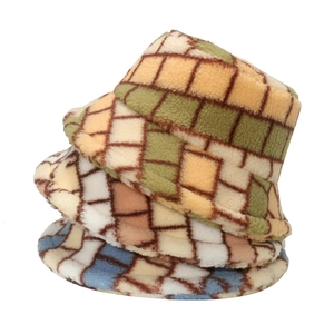 Checkerboard Plaid Bucket Hat Women Winter Warm Faux Lambswool Plush Casual Windproof Outdoor Cap