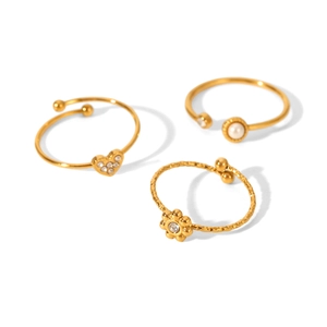 Ensemble de bagues en acier doré avec cœur en zircon, fleur et perles
