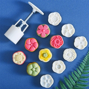 Stampo Per Torta Lunare Pressa A Mano Timbri Per Biscotti Motivo Floreale 3D Rotondo Plastica ABS Per Pasticceria Fai Da Te